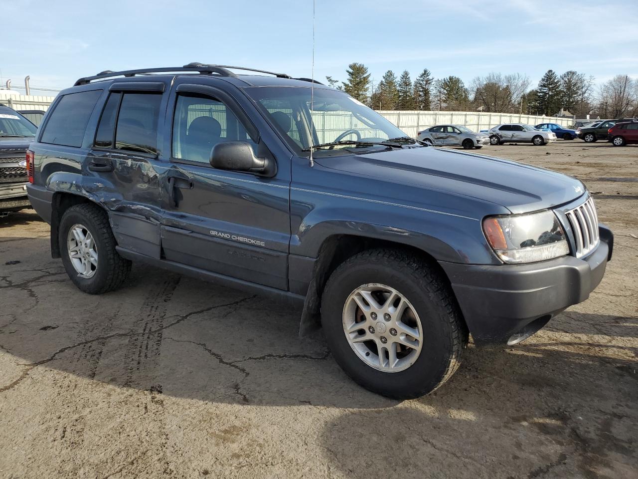 2004 Jeep Grand Cherokee - Image 4