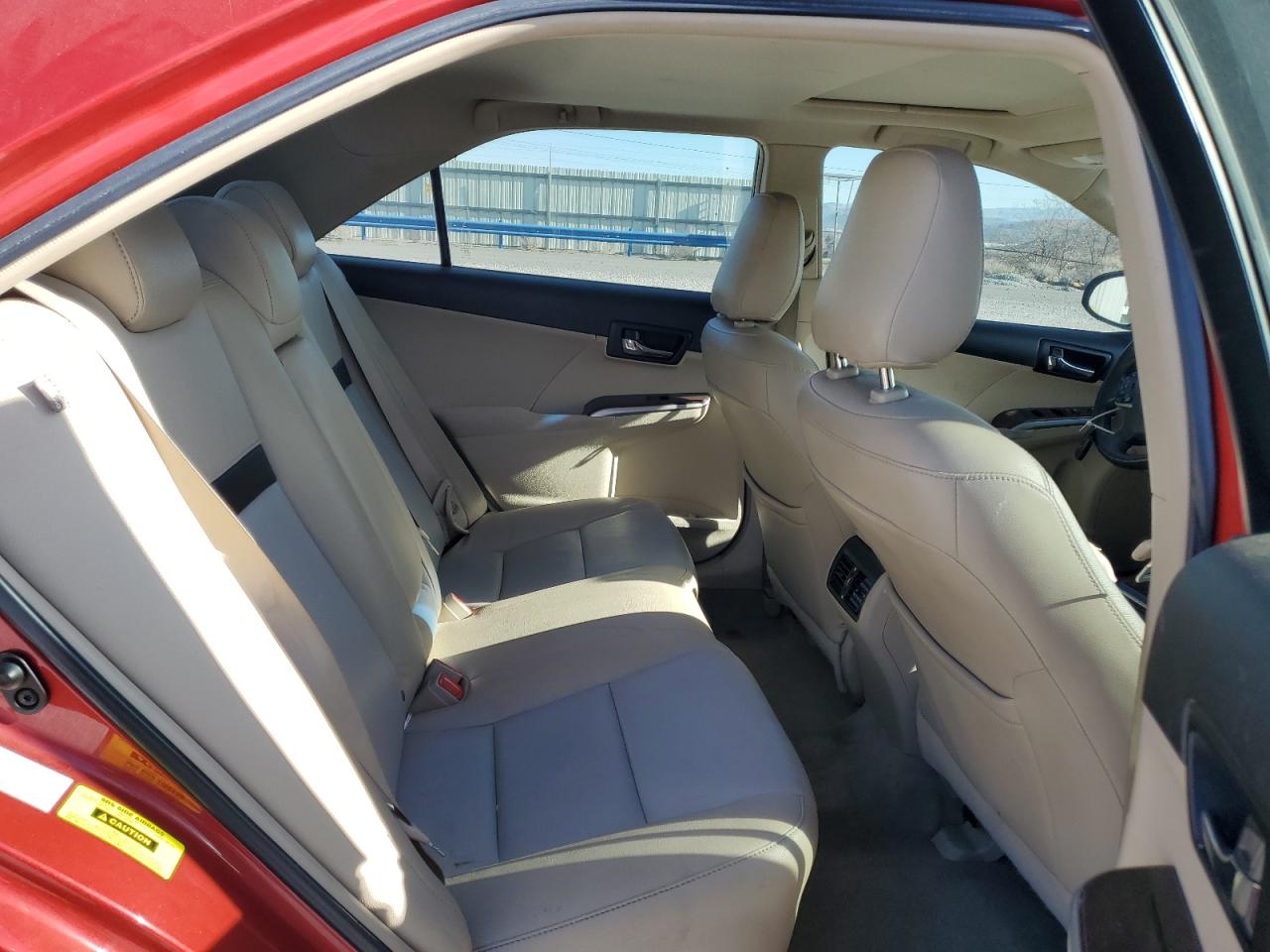 2012 Toyota Camry - Image 12
