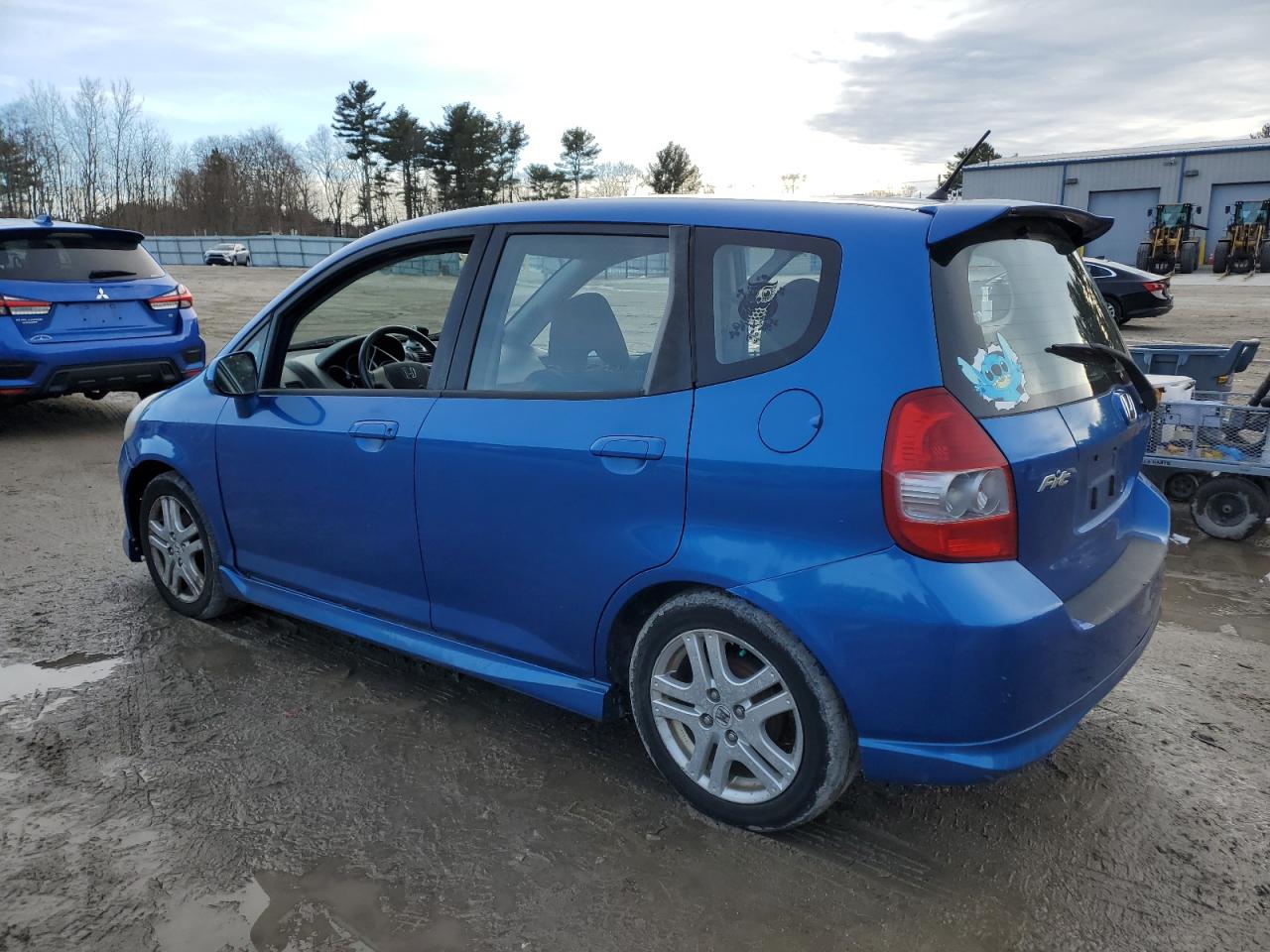 2007 Honda Fit - Image 2
