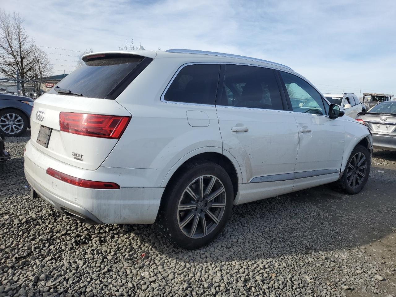 2017 Audi Q7 - Image 3