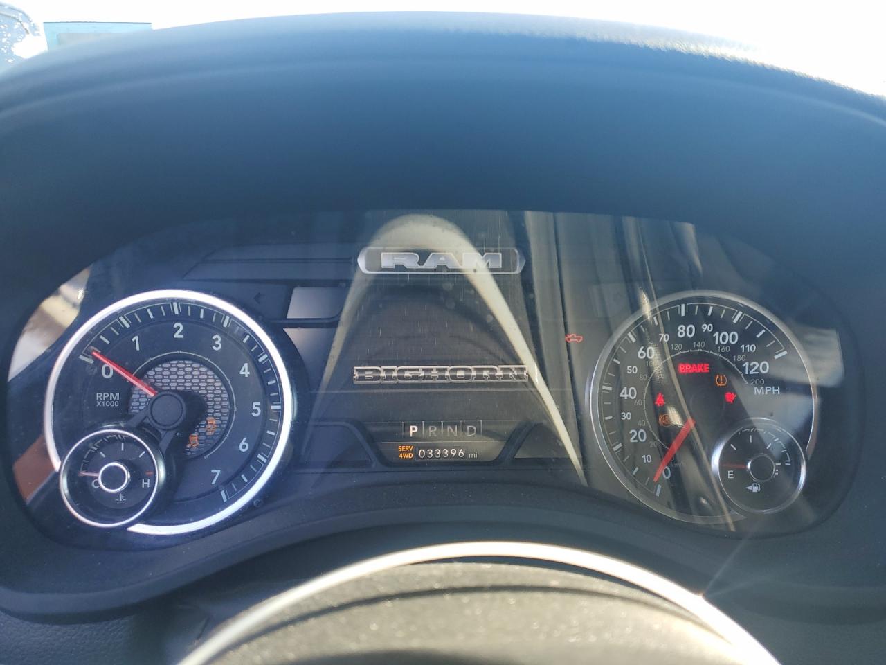 2022 RAM 1500 - Image 9
