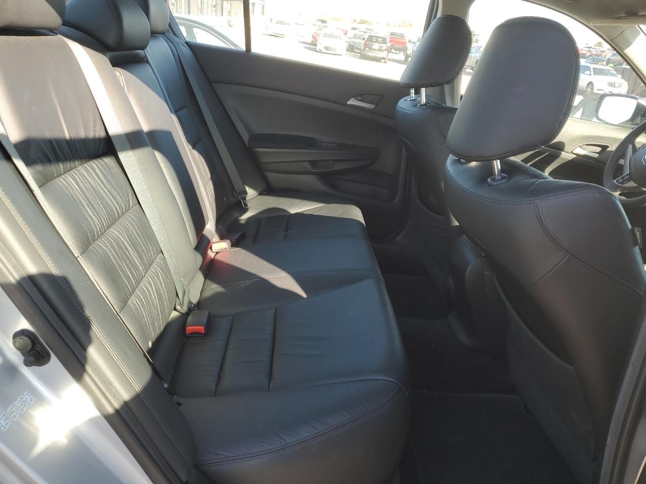 2012 Honda Accord - Image 10