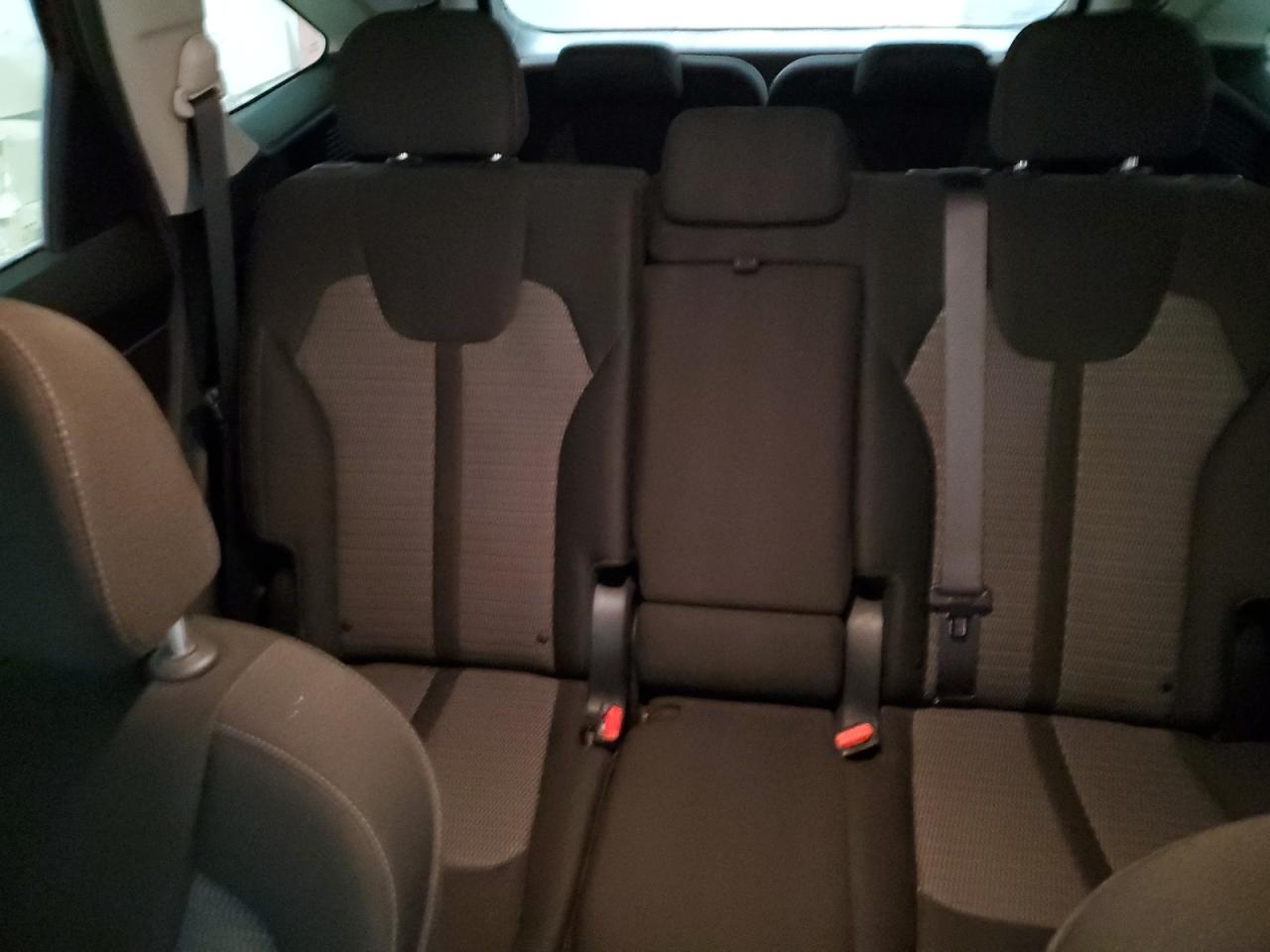 2022 Kia Sorento - Image 10