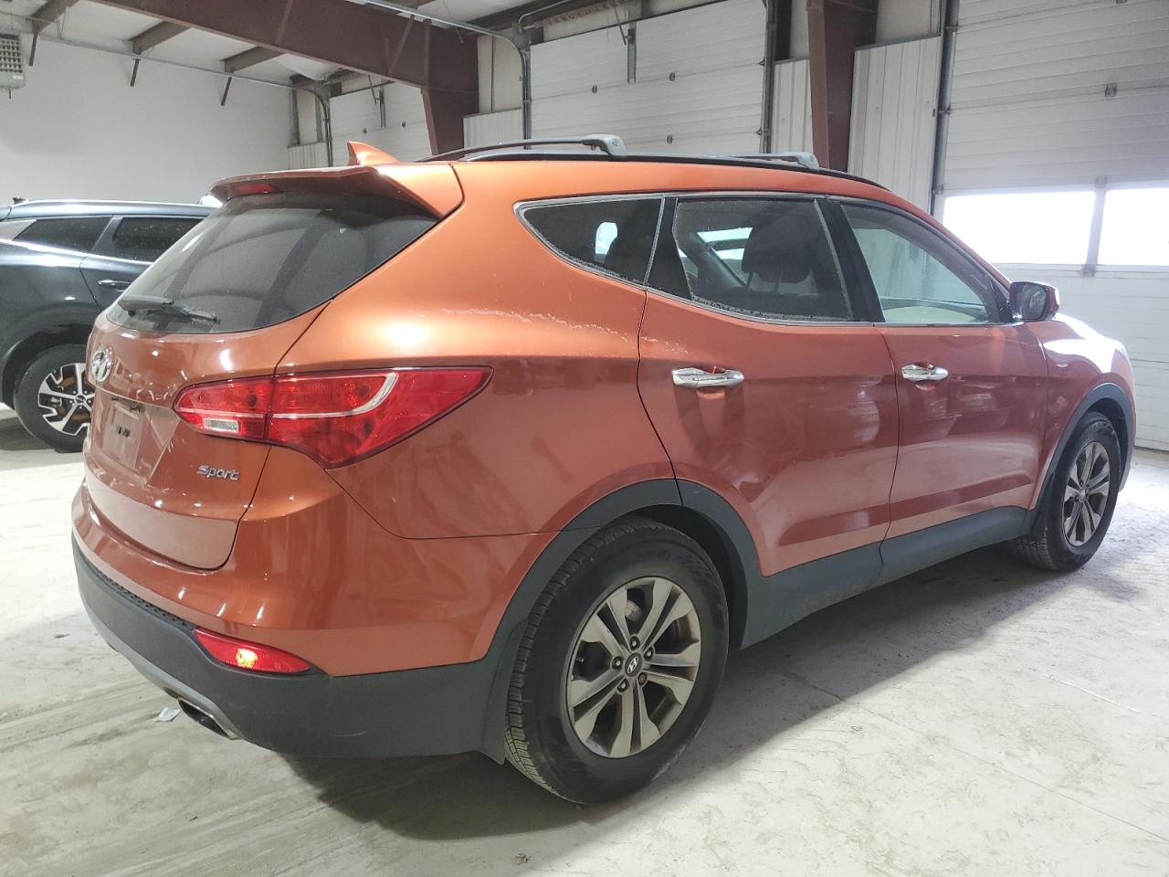 2015 Hyundai Santa Fe - Image 3
