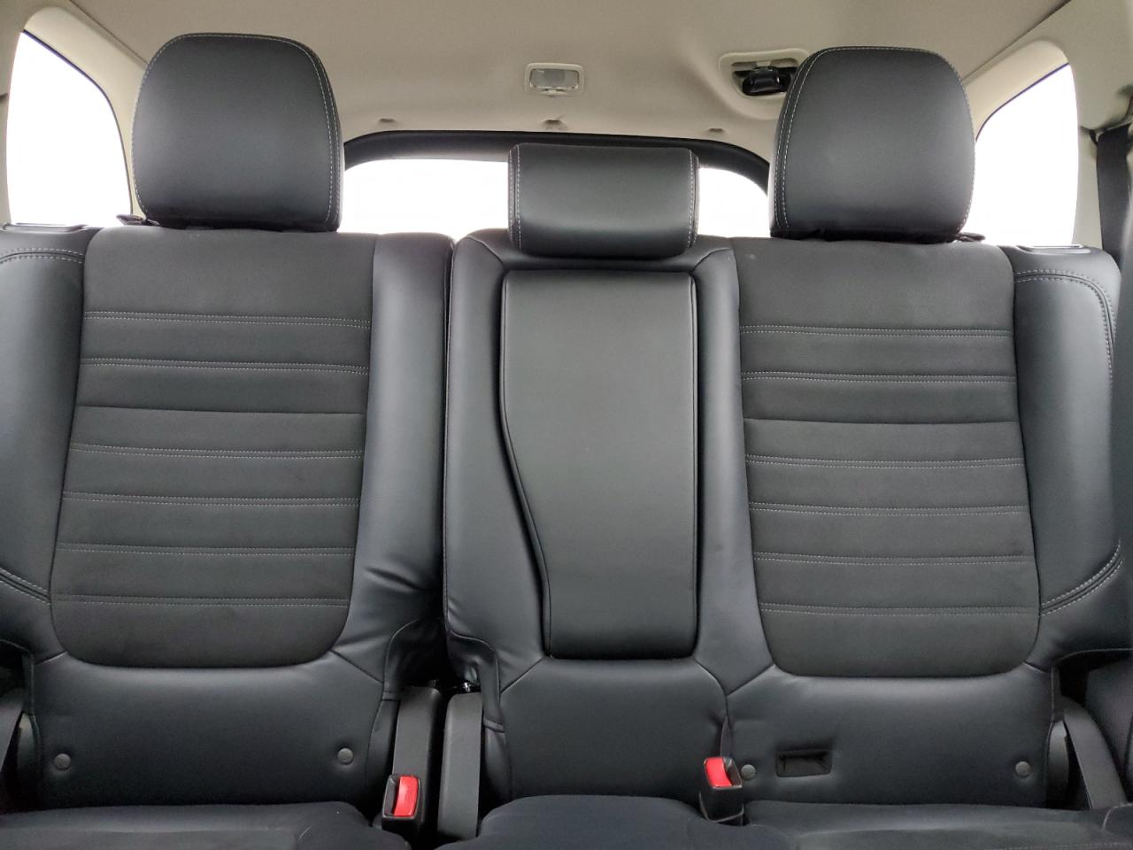 2019 Mitsubishi Outlander - Image 10