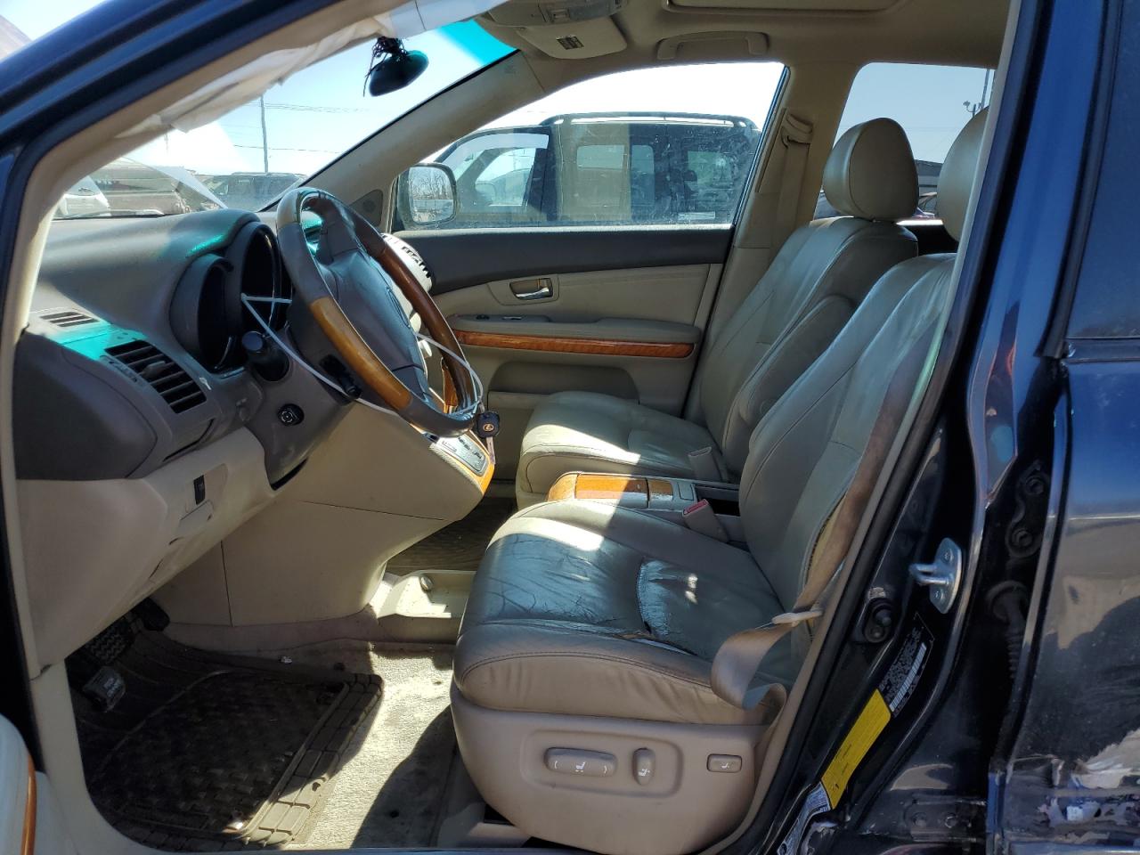2005 Lexus RX - Image 7