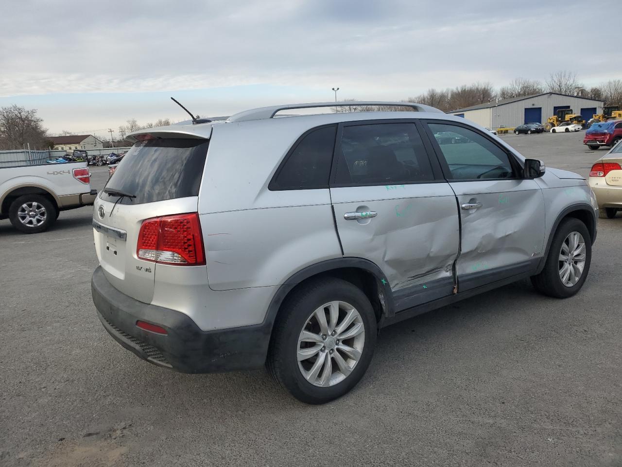 2011 Kia Sorento - Image 3