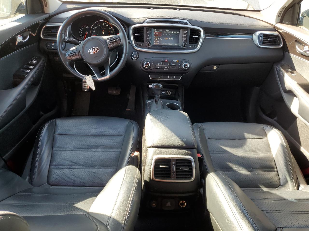 2018 Kia Sorento - Image 8
