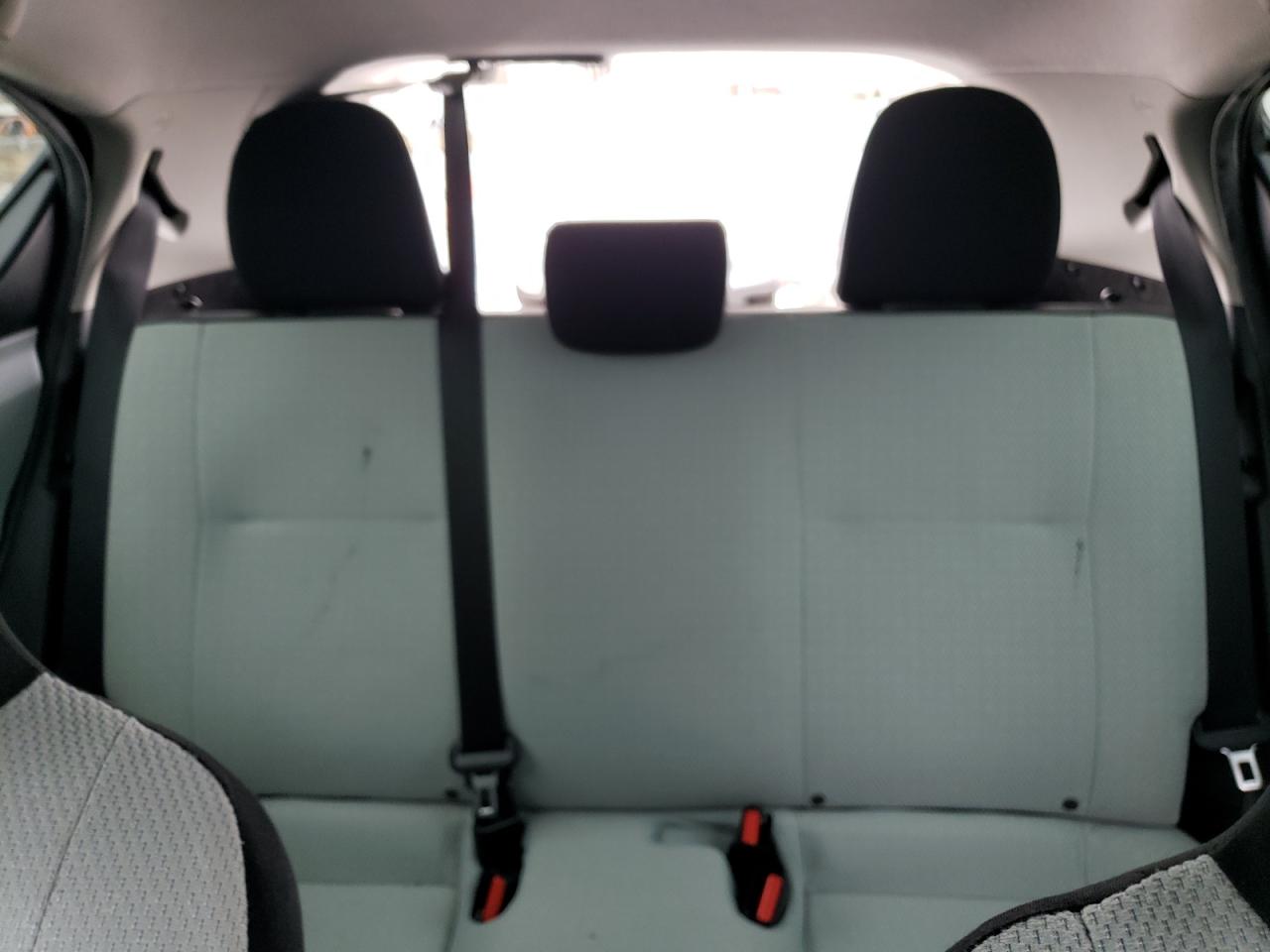 2014 Toyota Prius - Image 10