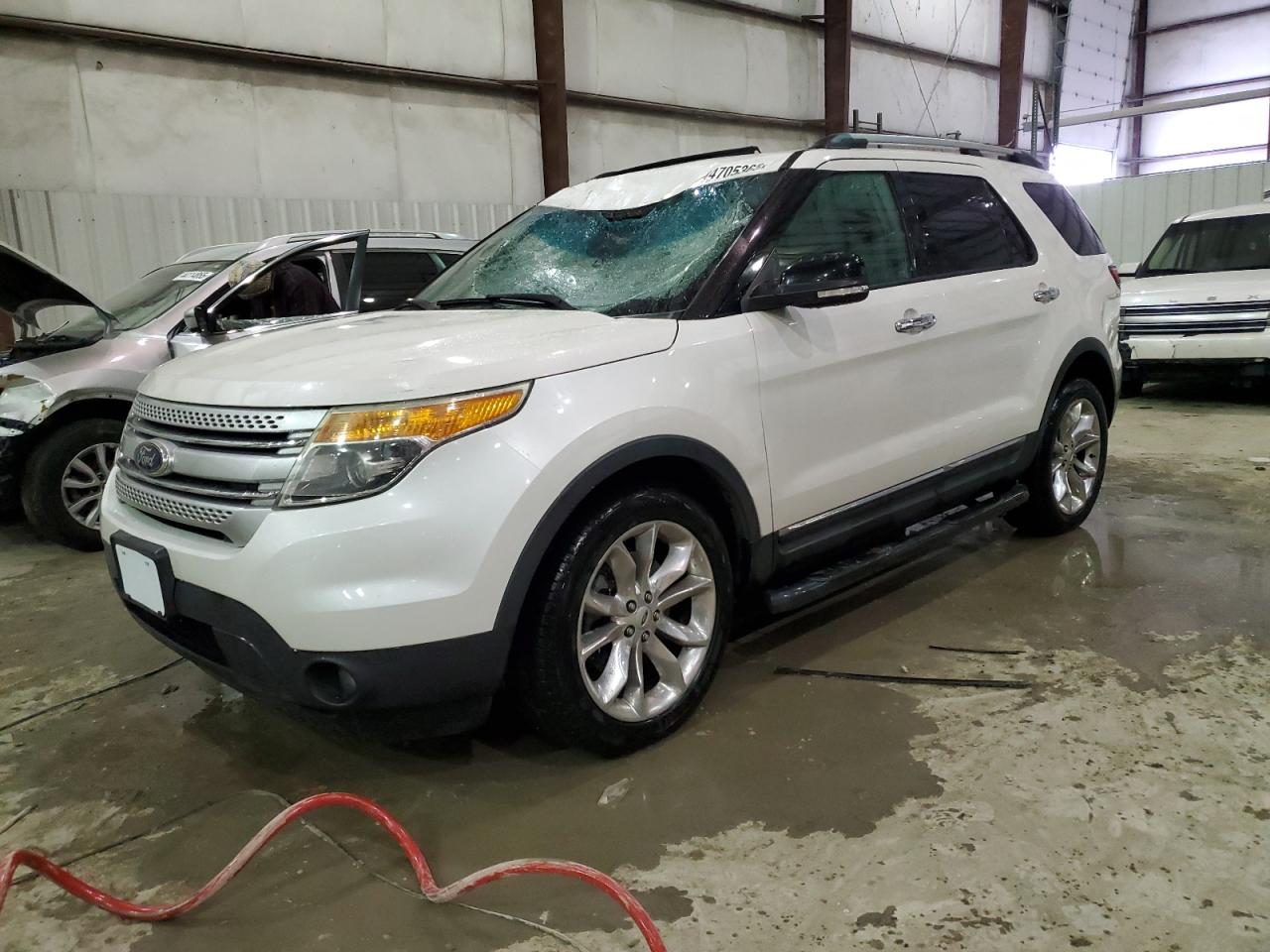2015 Ford Explorer - Image 1