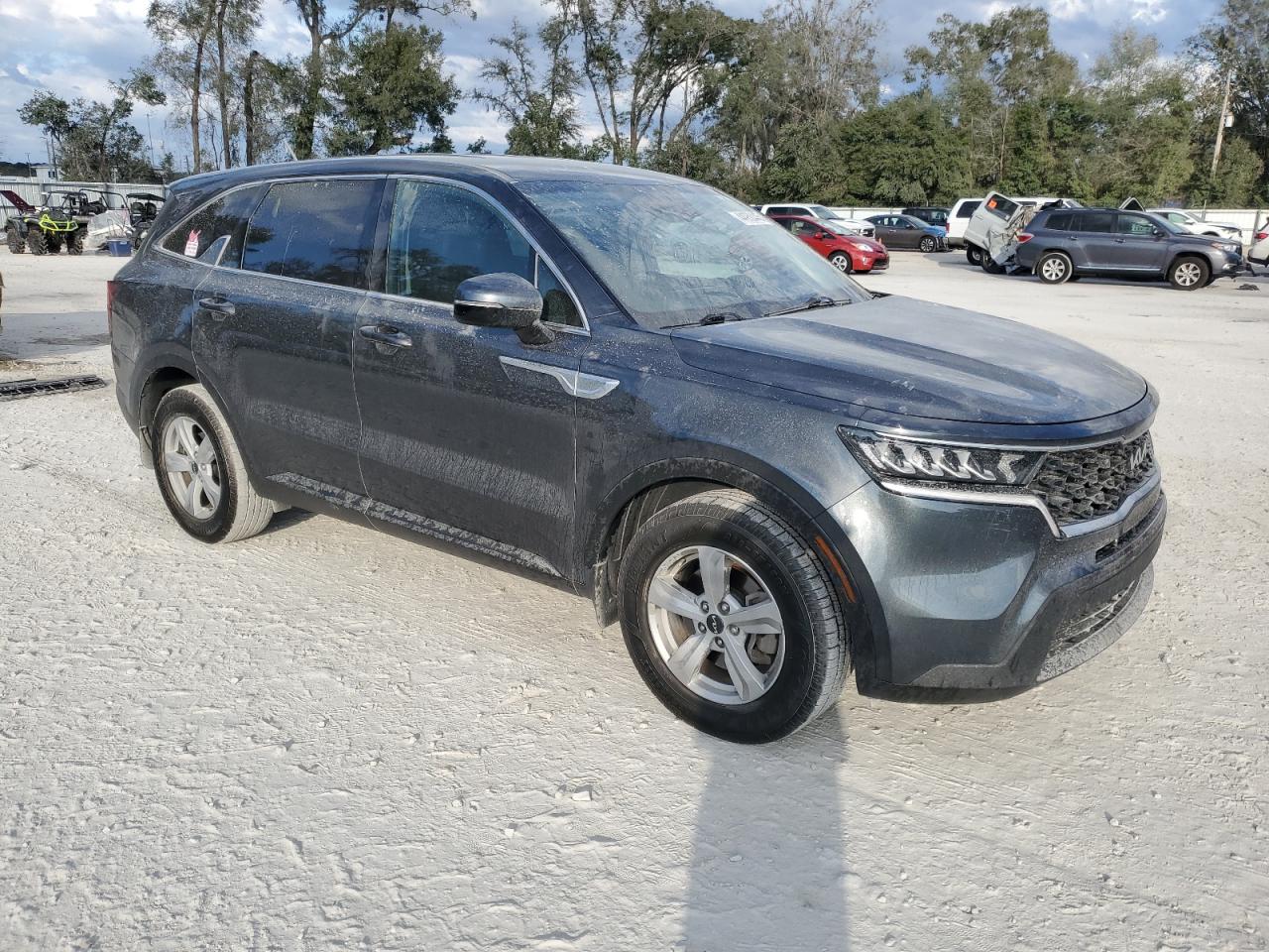2022 Kia Sorento - Image 4