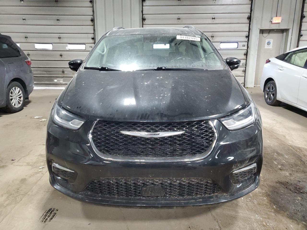 2021 Chrysler Pacifica - Image 5
