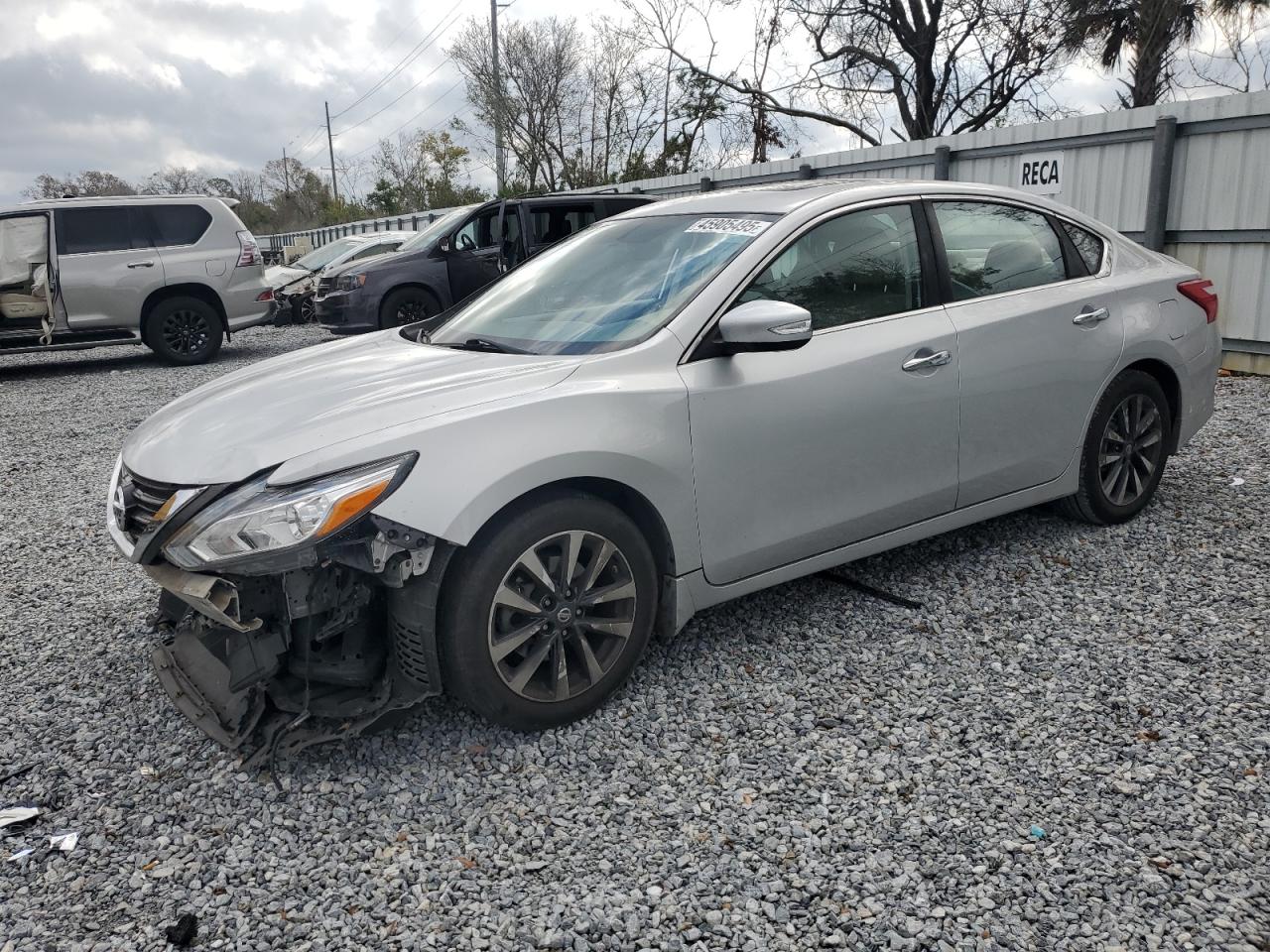 2016 Nissan Altima - Image 1