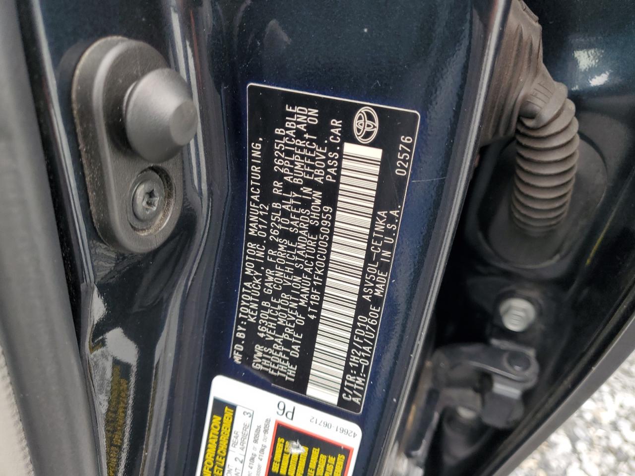 2012 Toyota Camry - Image 14