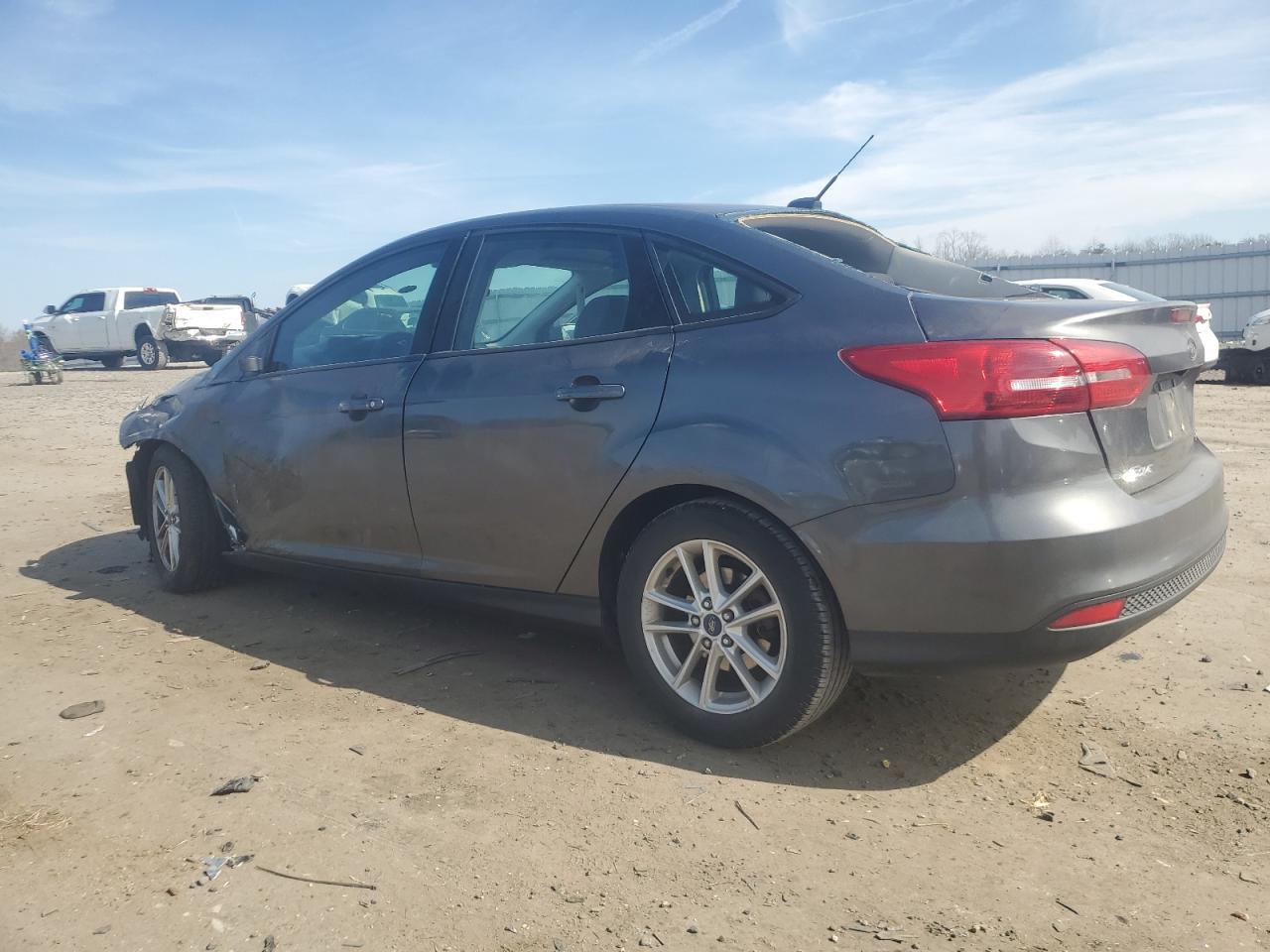 1FADP3FE5JL310703 FORD FOCUS 2018
