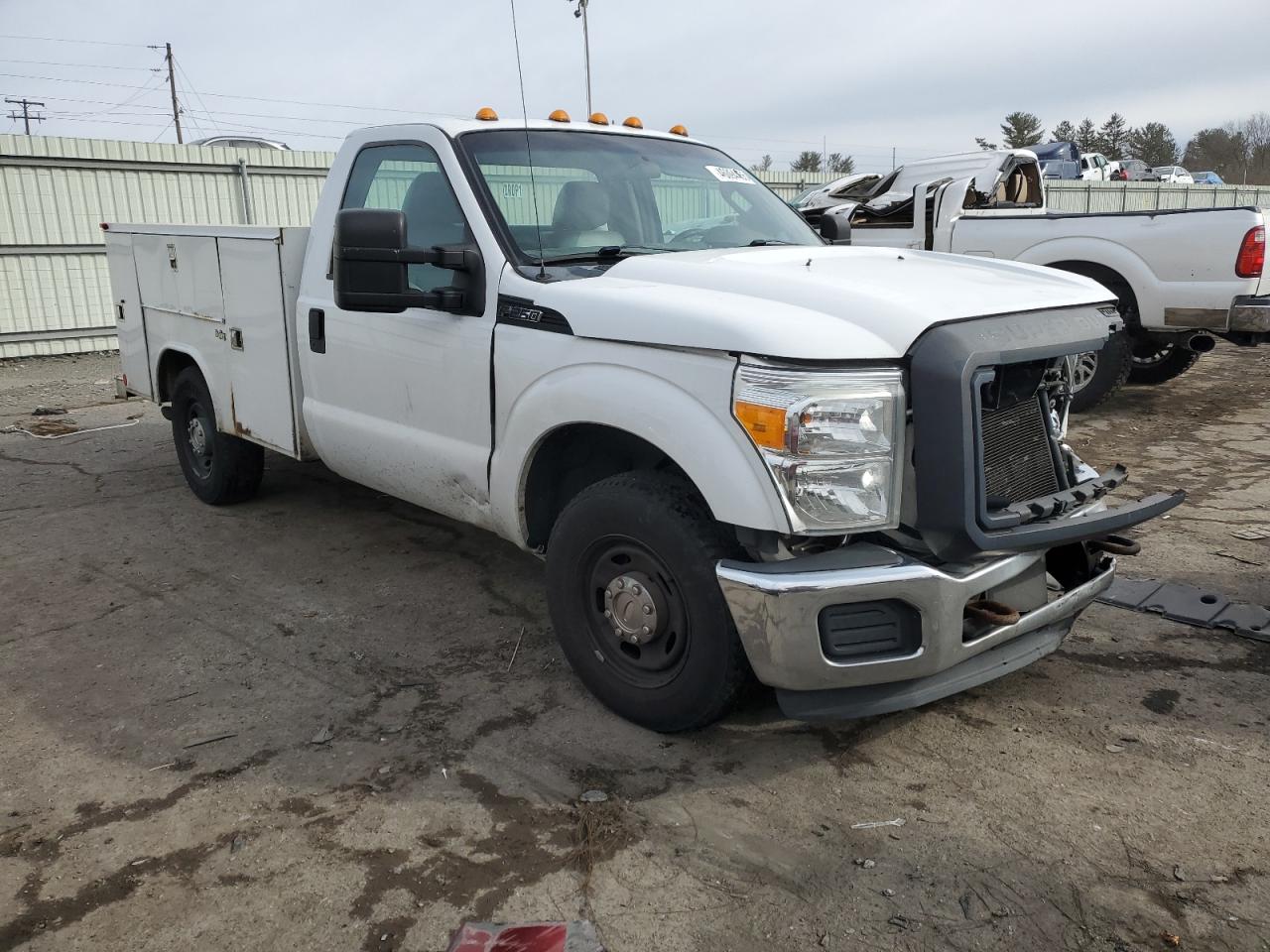 2013 Ford F250 - Image 4