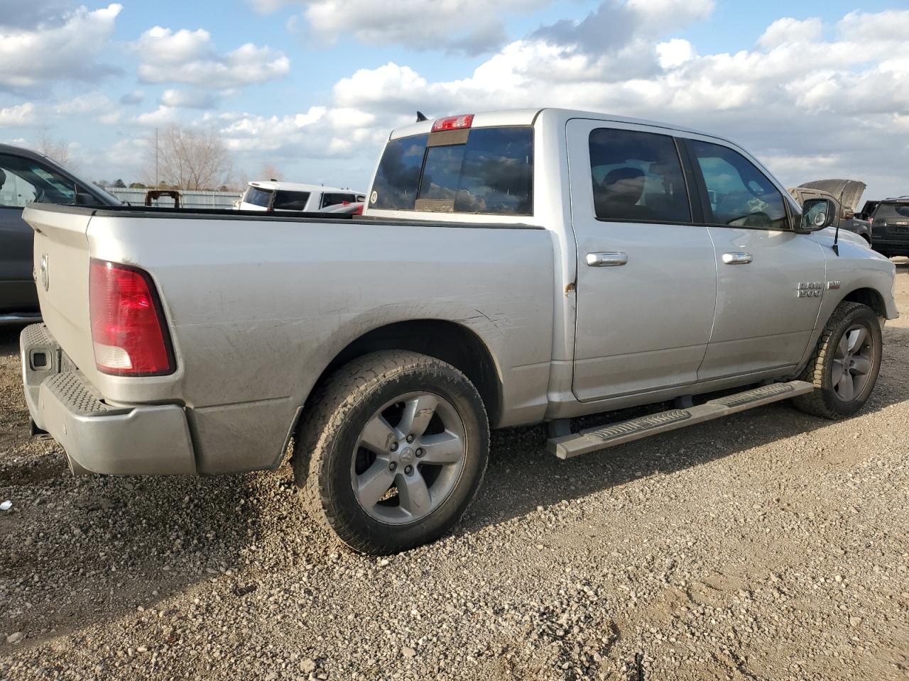 2018 RAM 1500 - Image 3