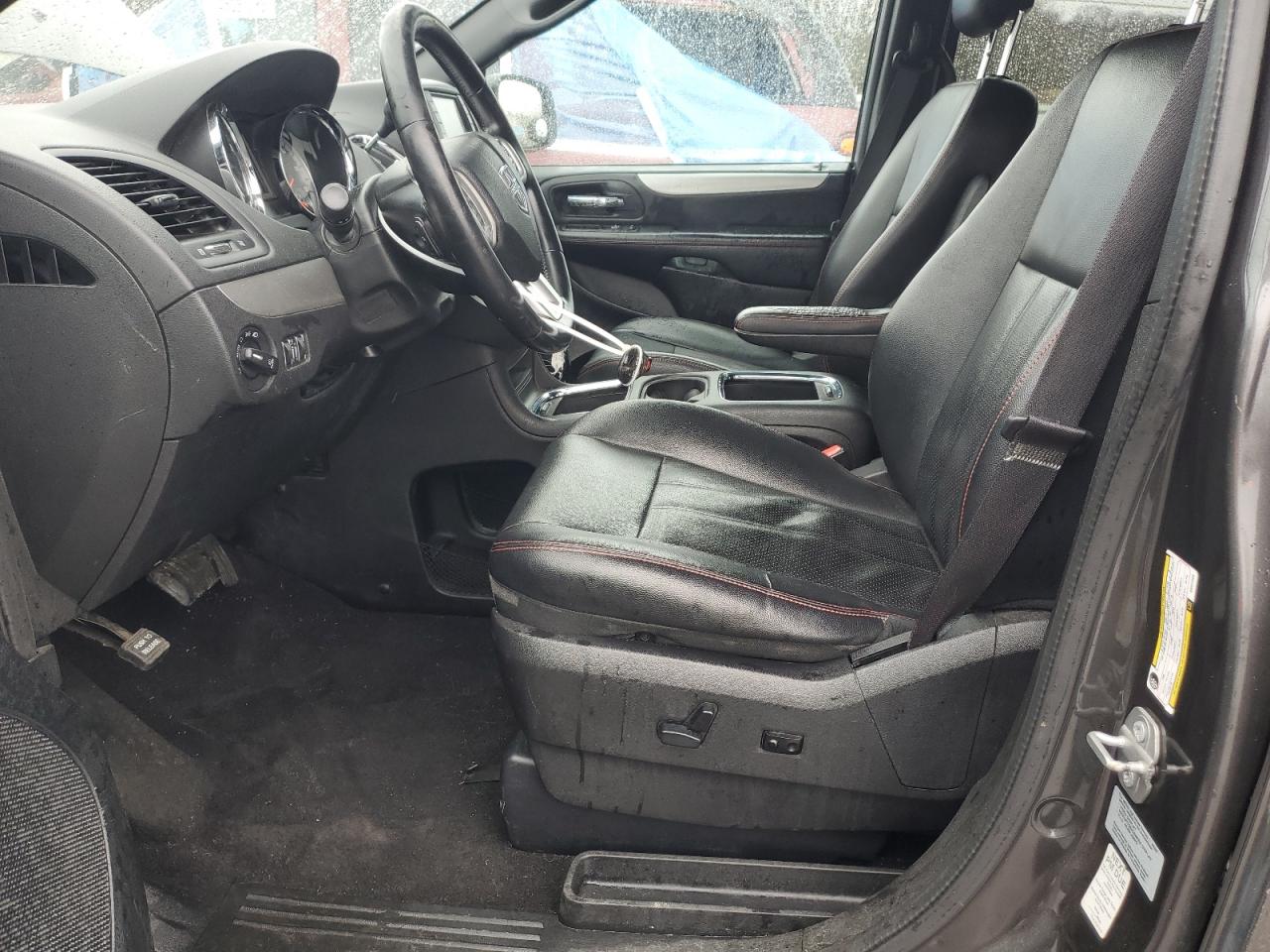 2016 Dodge Caravan - Image 7