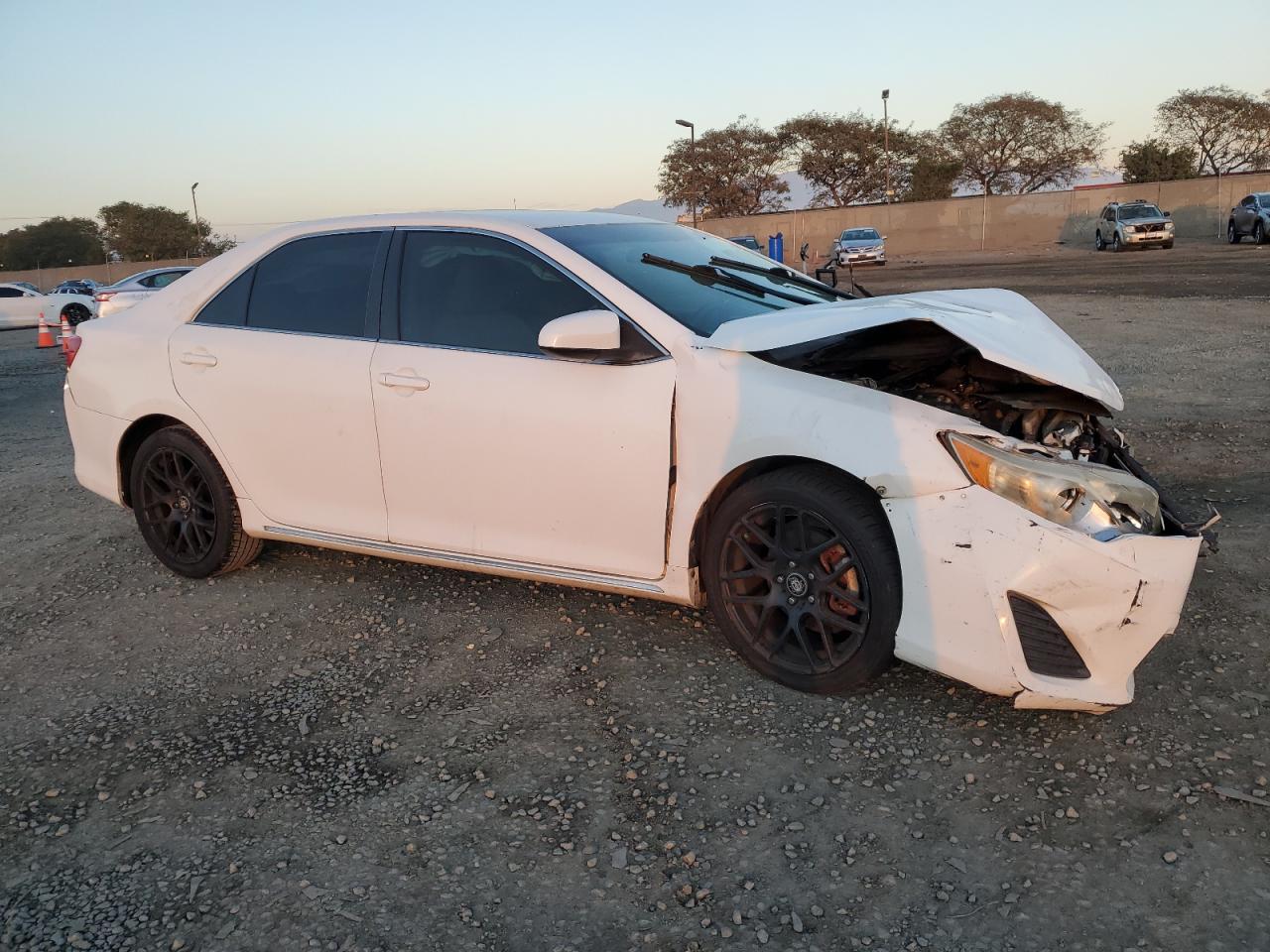 2013 Toyota Camry - Image 4