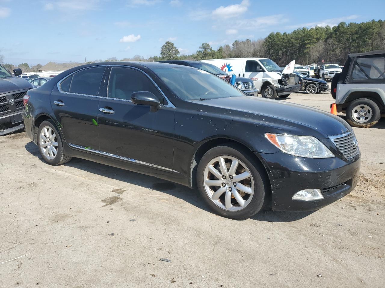 2007 Lexus LS - Image 4