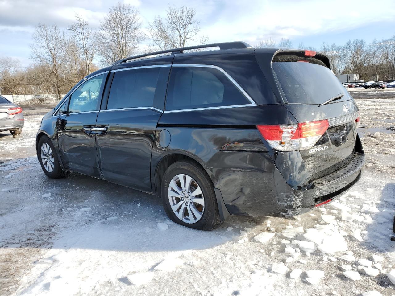 2014 Honda Odyssey - Image 2