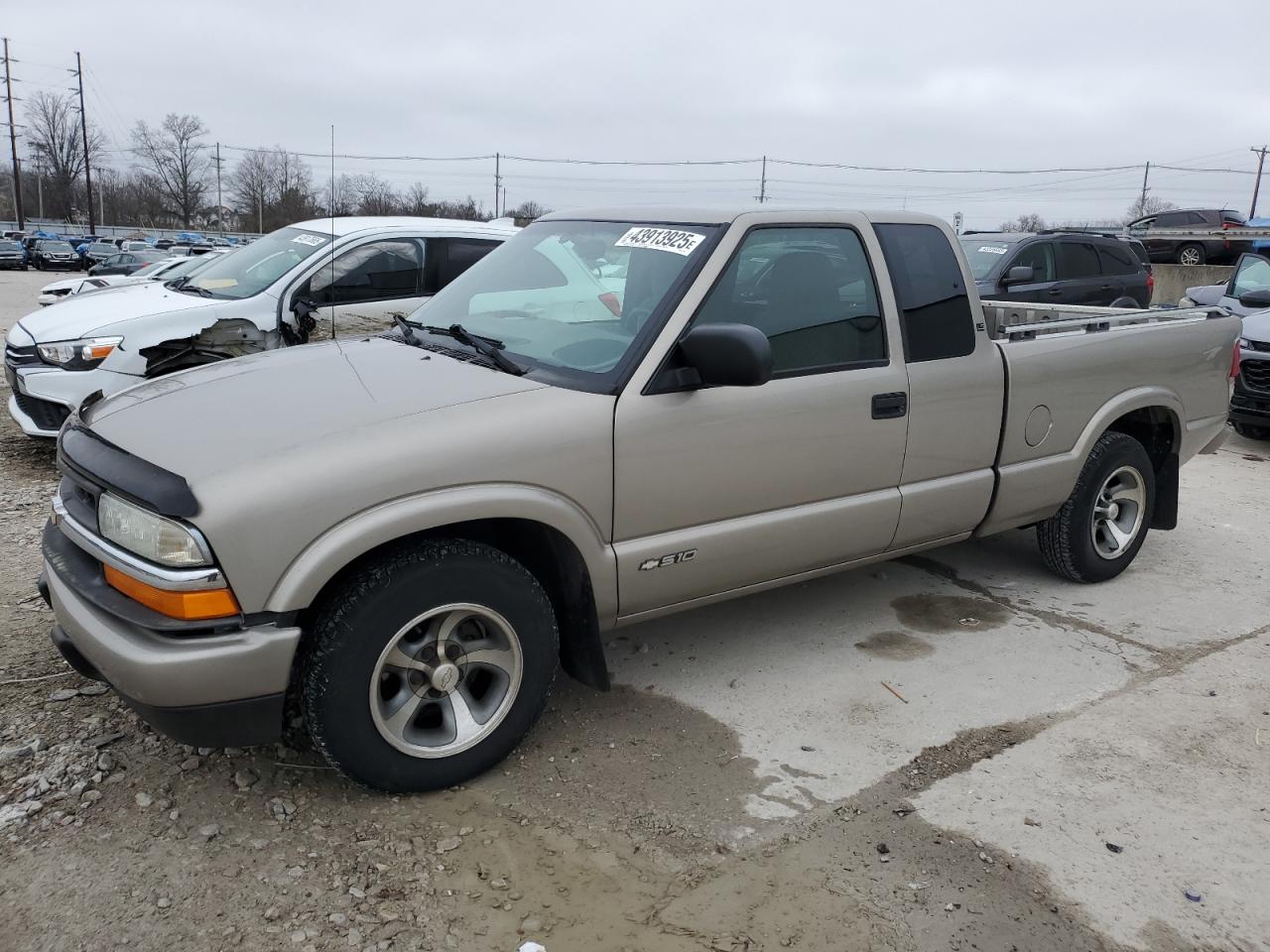 2002 Chevrolet S-10 Pickup - Image 1