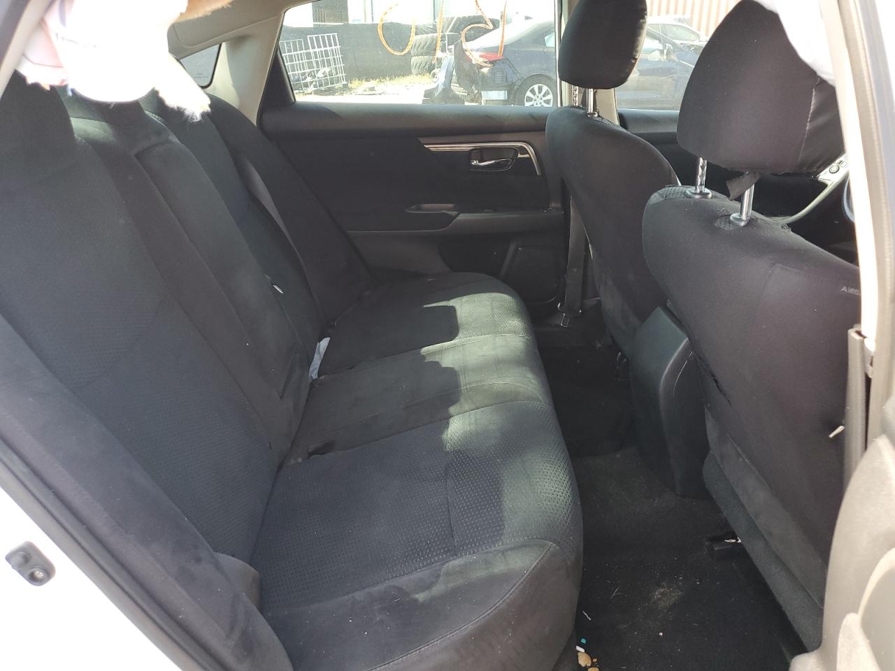 2014 Nissan Altima - Image 10