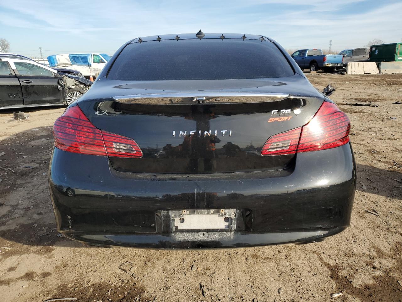 2011 Infiniti G - Image 6