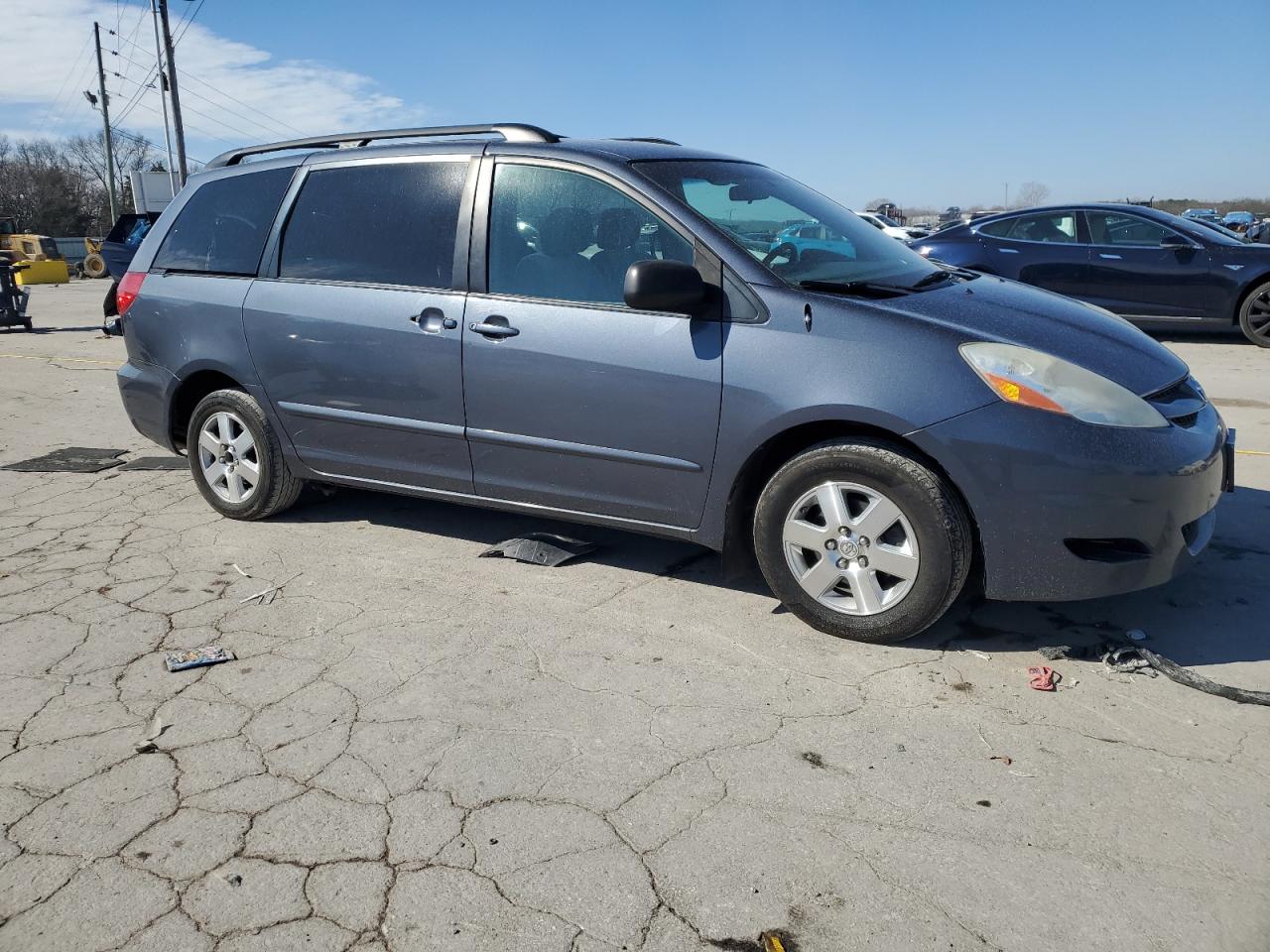 2008 Toyota Sienna - Image 4