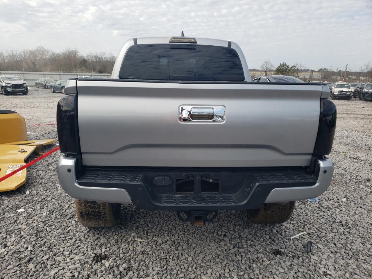 2018 Toyota Tacoma - Image 6