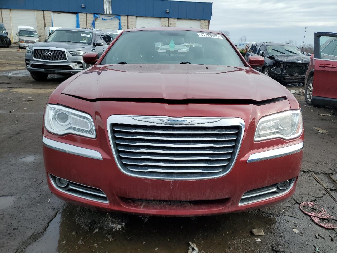 2014 Chrysler 300 - Image 5