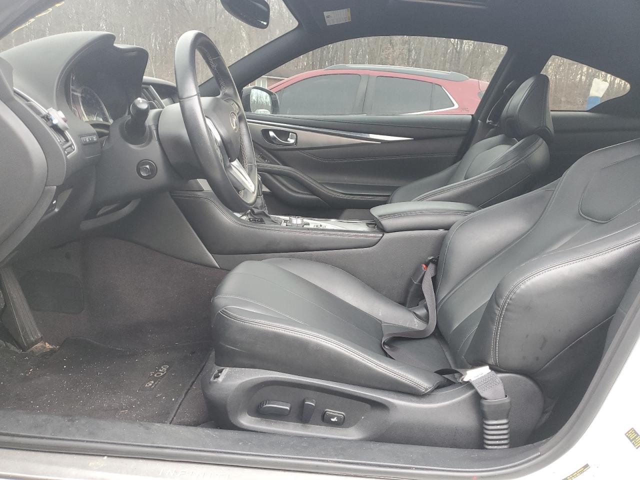 2018 Infiniti Q60 - Image 7