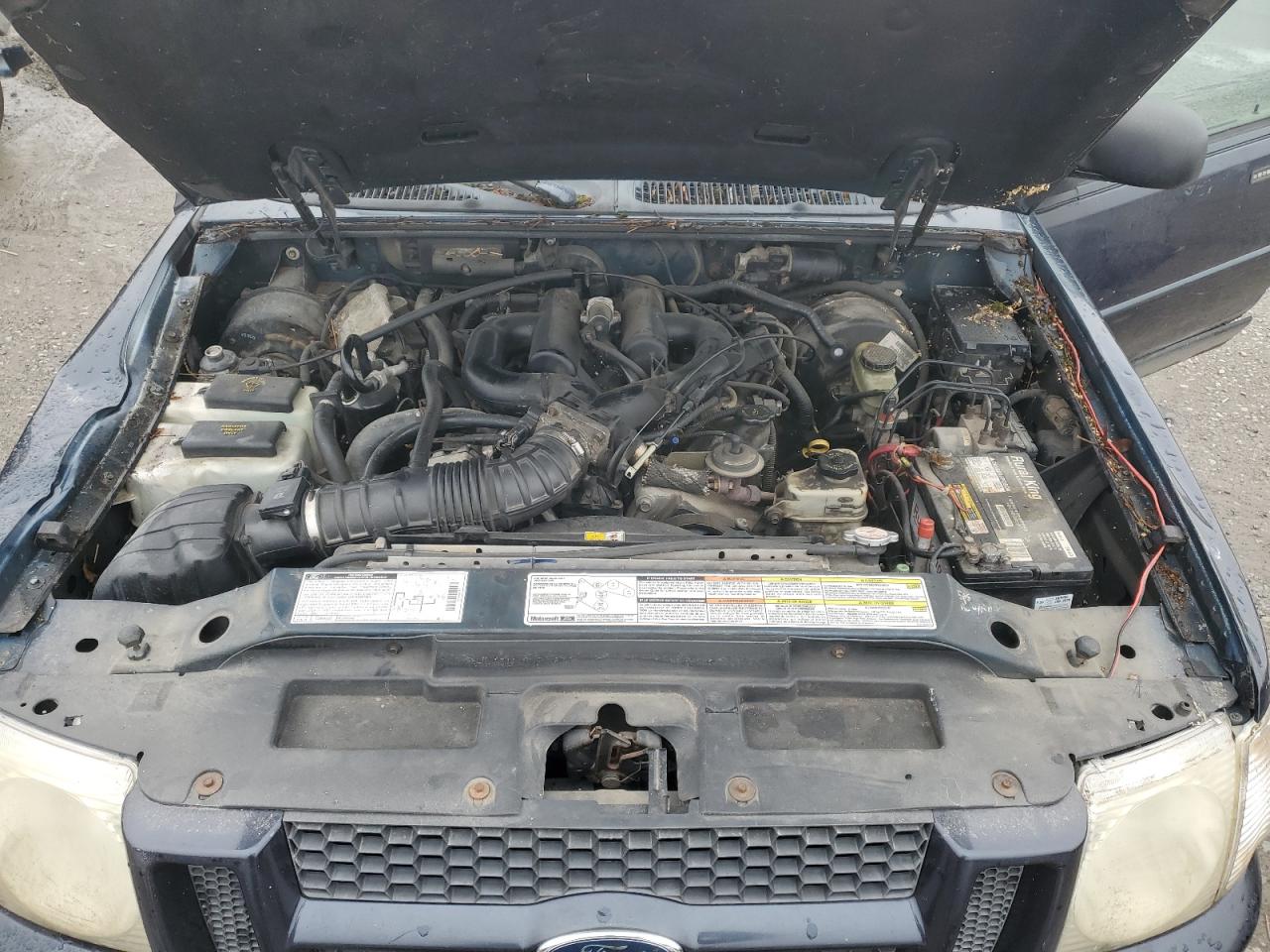 2001 Ford Explorer - Image 13