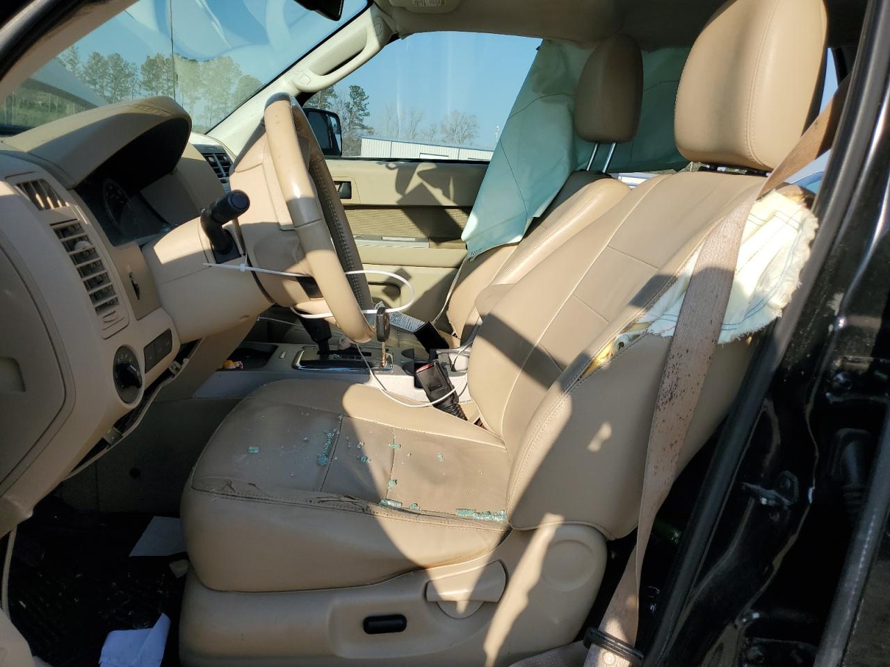 2010 Ford Escape - Image 7