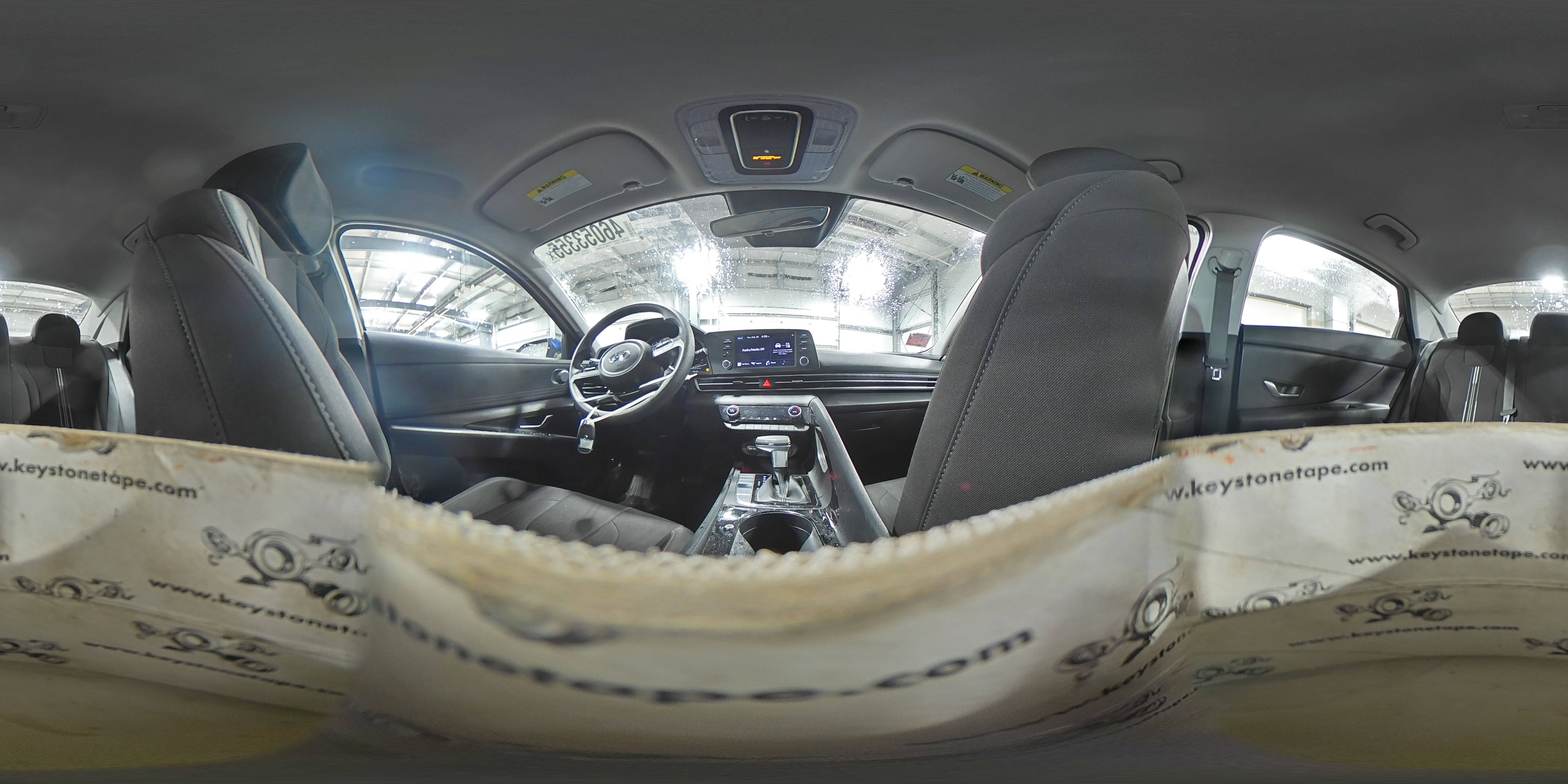 2021 Hyundai Elantra - Image 15