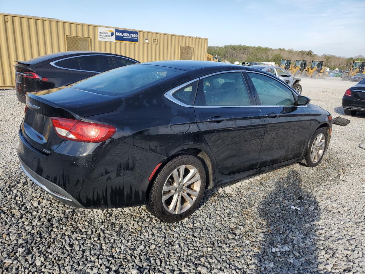 2016 Chrysler 200 - Image 3