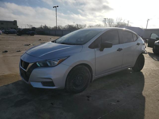  NISSAN VERSA 2020 Сріблястий