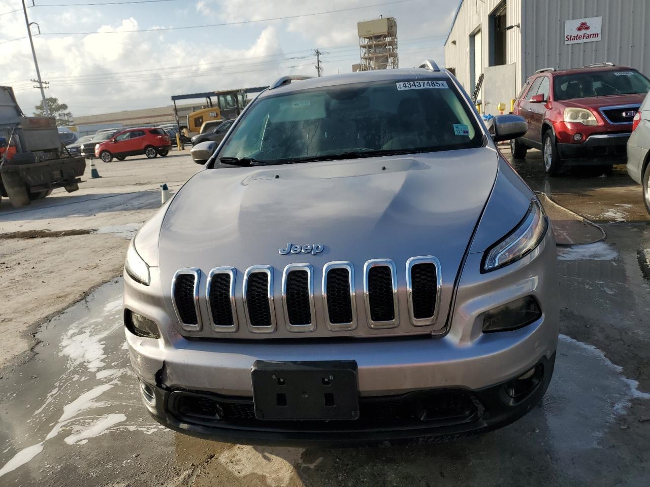 2018 Jeep Grand Cherokee - Image 5