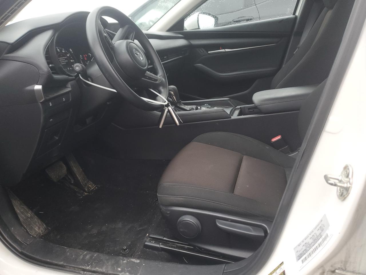 2021 Mazda 3 - Image 7