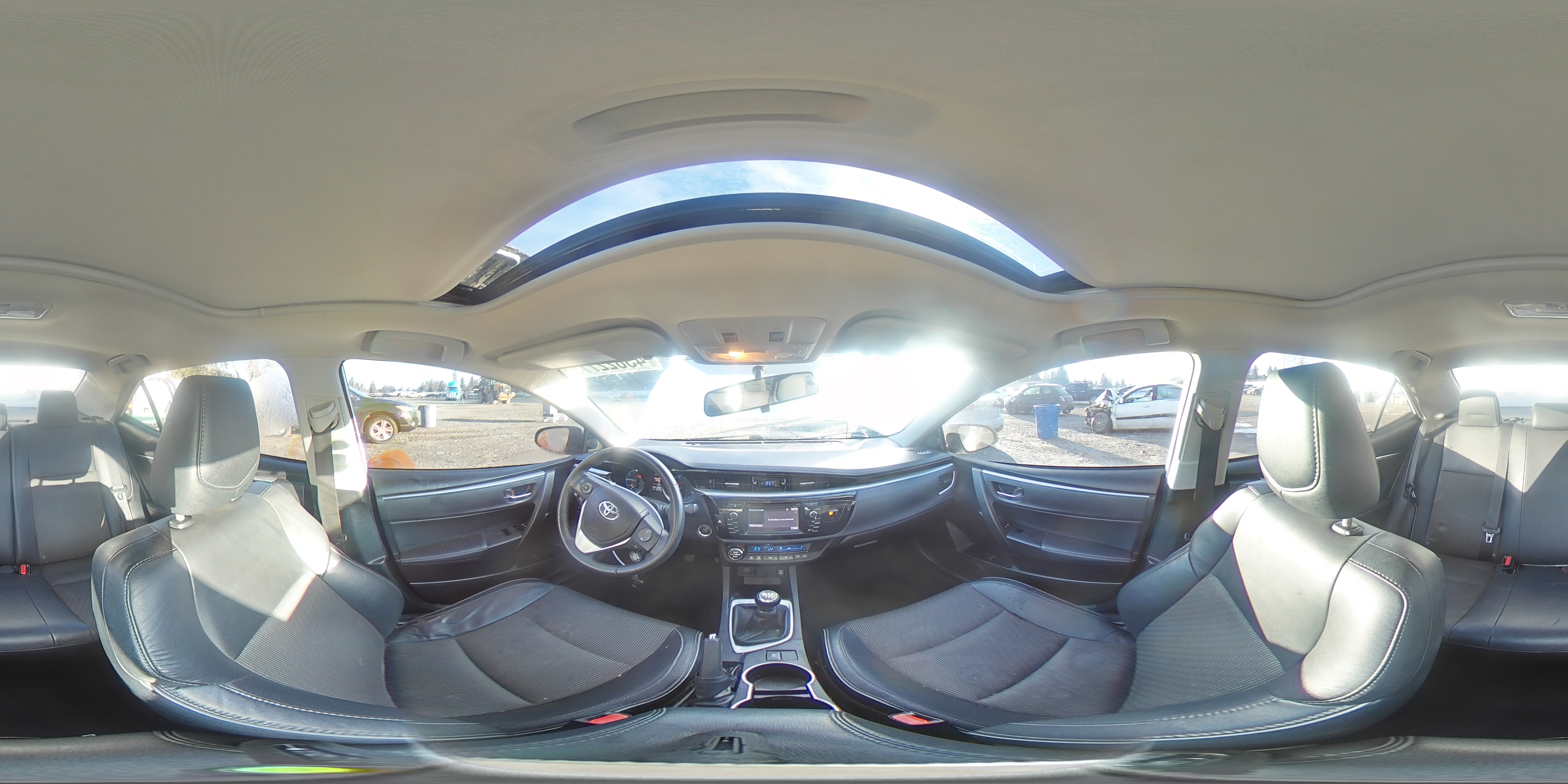2014 Toyota Corolla - Image 13