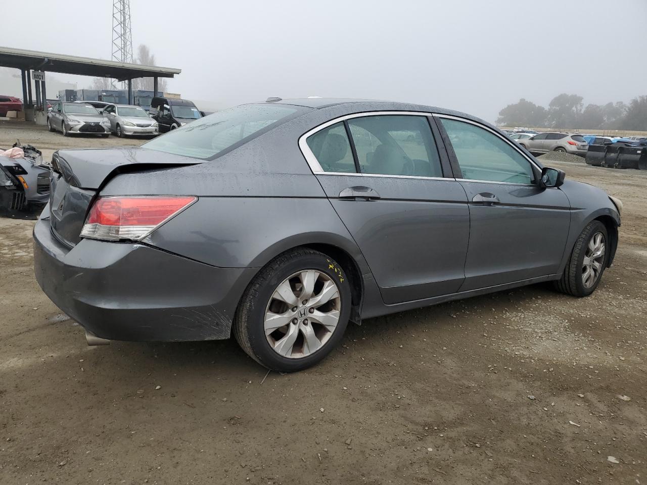 2010 Honda Accord - Image 3