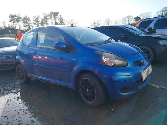 2009 TOYOTA AYGO BLUE