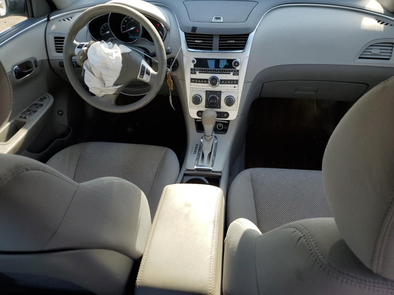 2012 Chevrolet Malibu - Image 8