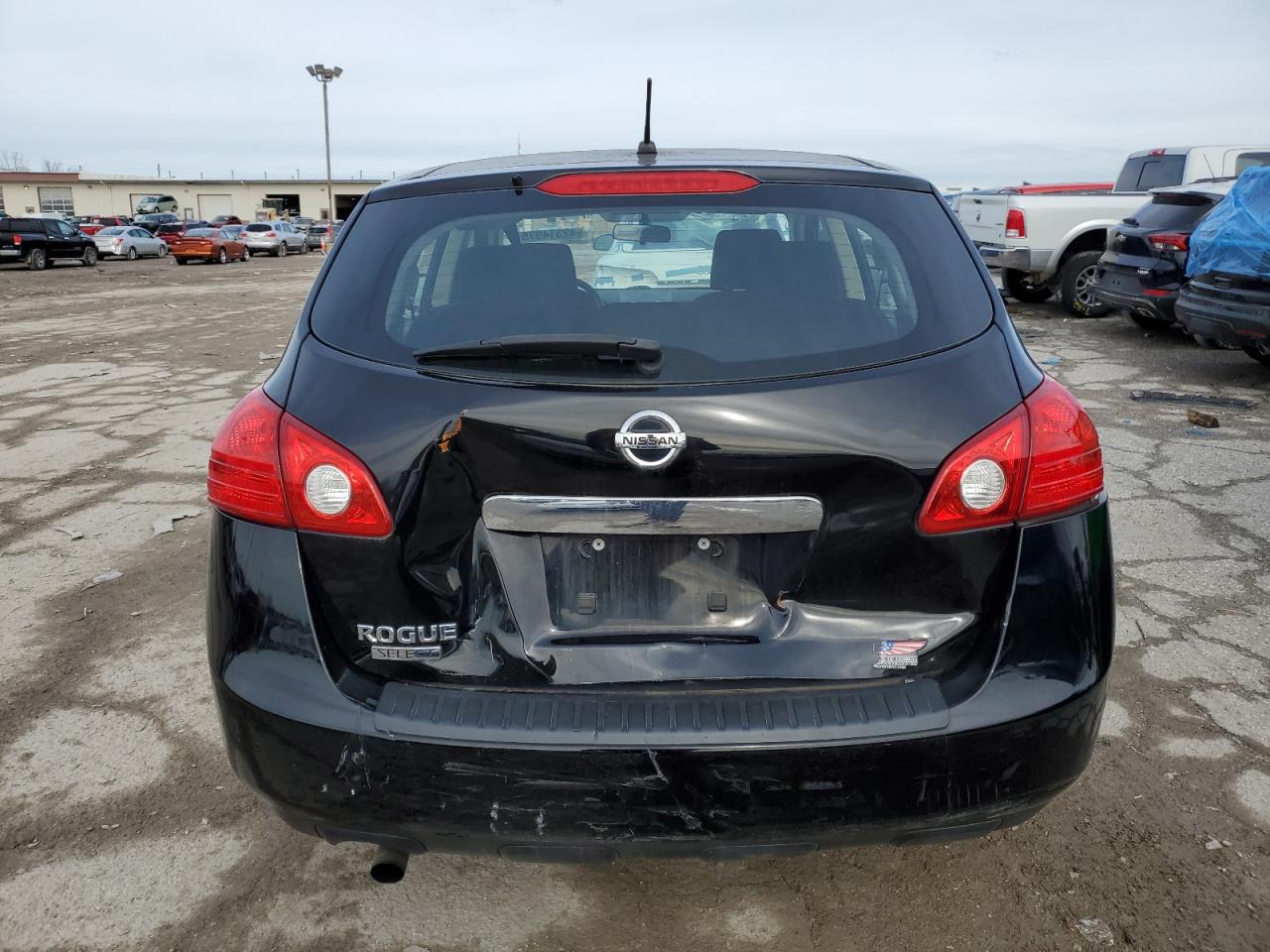 2014 Nissan Rogue - Image 6