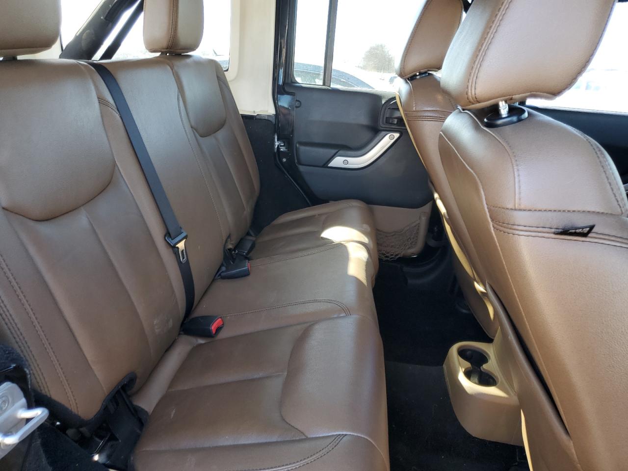 2014 Jeep Wrangler - Image 11