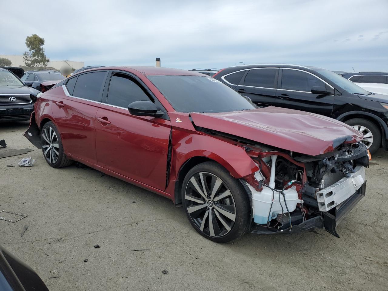 2020 Nissan Altima - Image 4