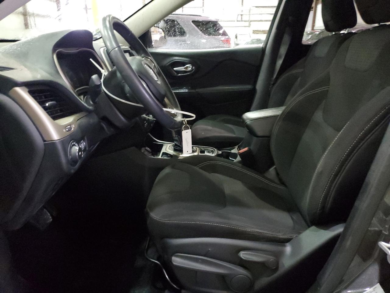 2015 Jeep Grand Cherokee - Image 7