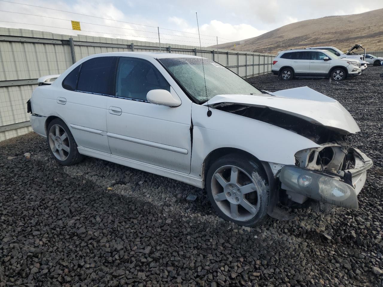 2004 Nissan Sentra - Image 4