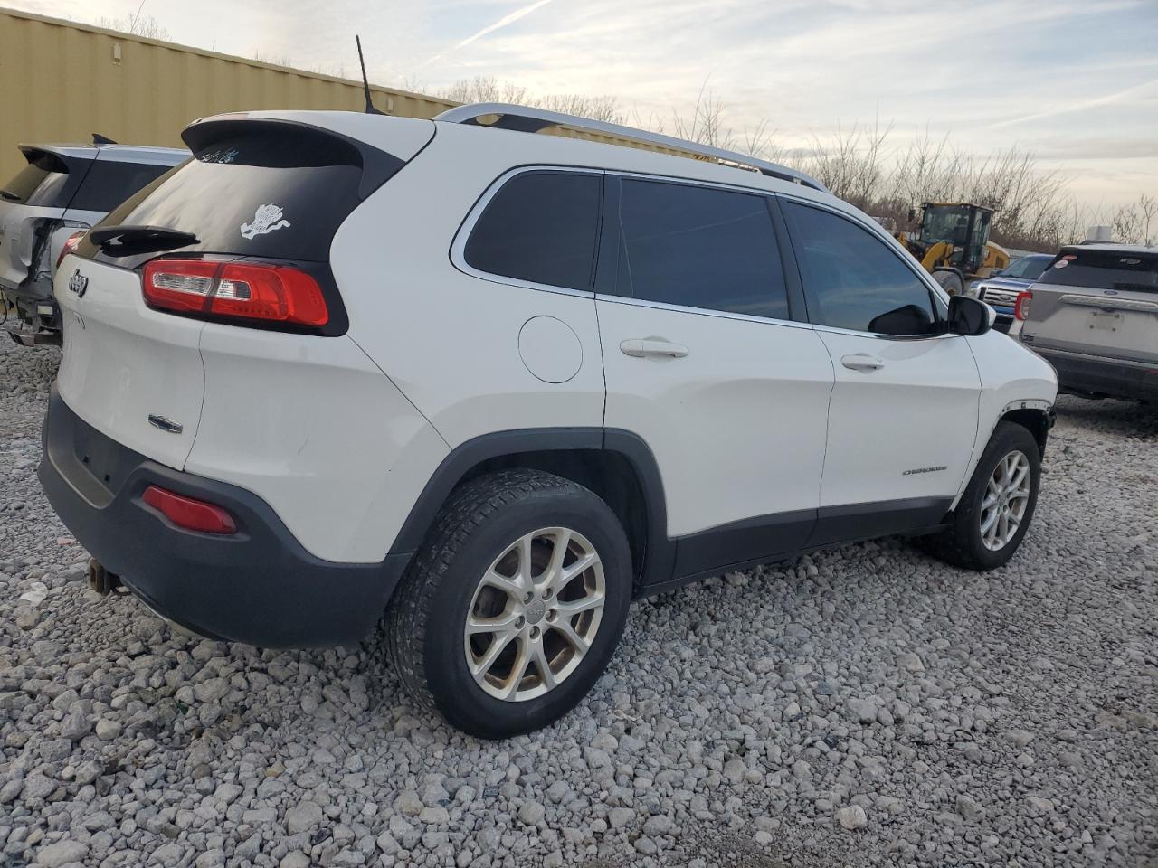 2016 Jeep Grand Cherokee - Image 3