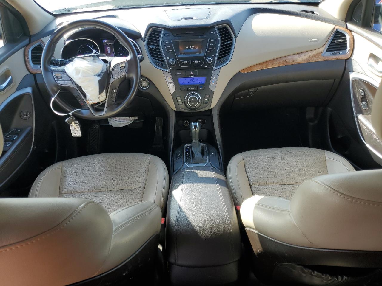2013 Hyundai Santa Fe - Image 8